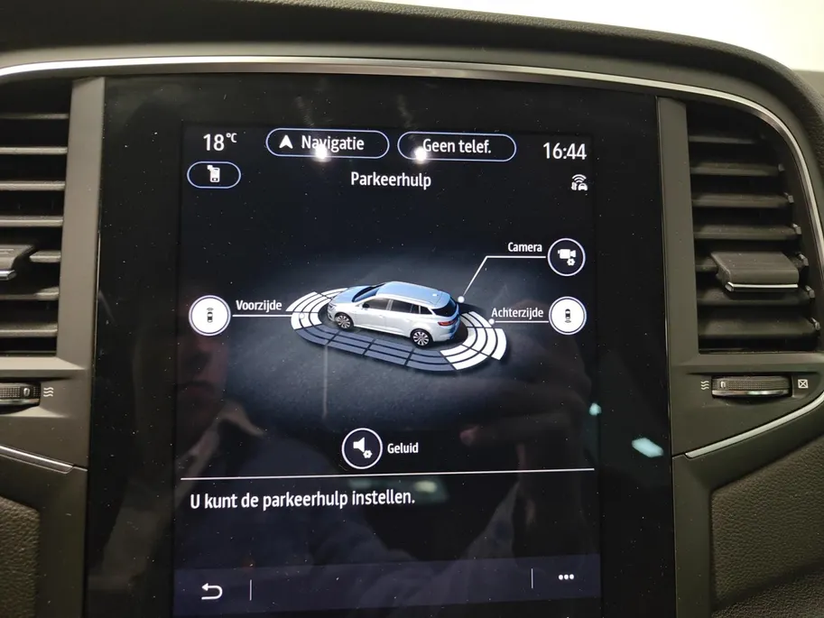 Renault Mégane Estate 1.3 TCe 140 Techno AUTOMAAT NAVI AIRCO CAMERA CRUISE CONTROLE APPLE CARPLAY ANDROID AUTO TREKHAAK (TREKGEWICHT 1750KG) ZEER MOOIE AUTO