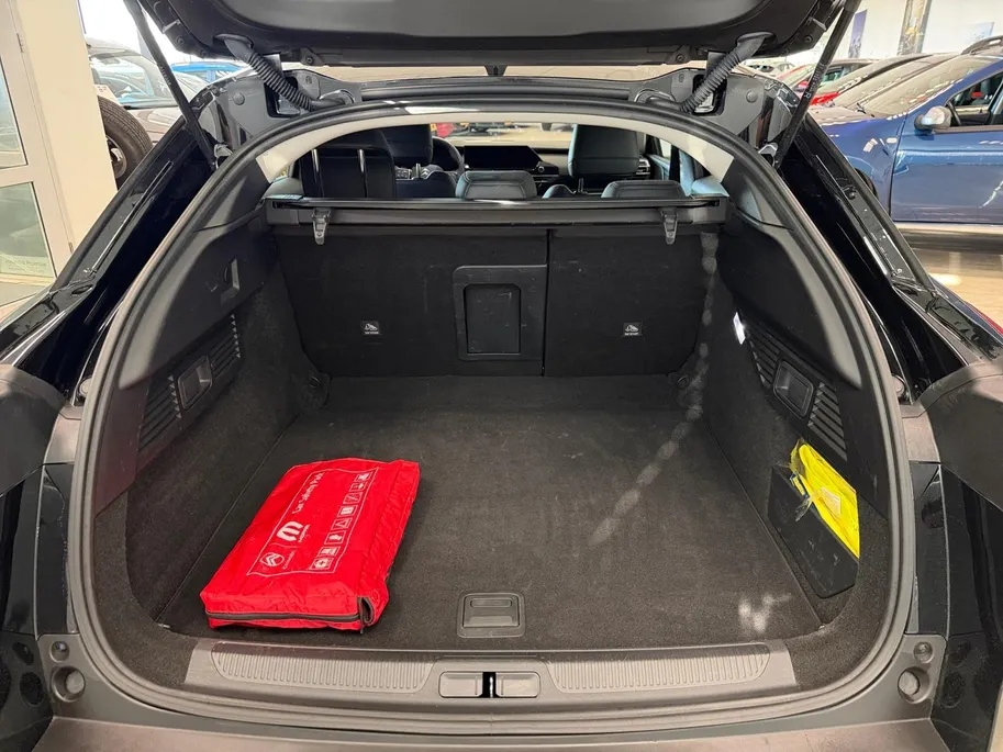 Citroën C5 X 1.2 TURBO | AUTOMAAT | BUSINESS EDITION | NL-AUTO |