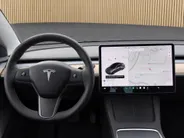 Tesla Model 3 Standard RWD Plus 60 kWh 90% SOH | 12 maanden BOVAG | Stoelverwarming | Groot scherm |