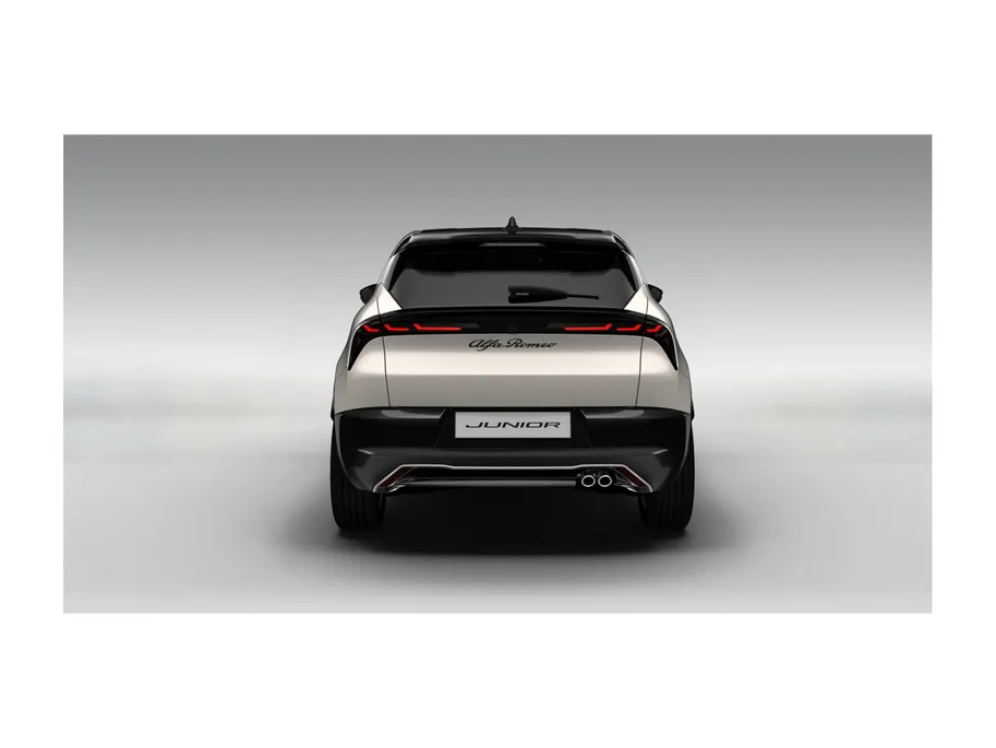 Alfa Romeo Junior Ibrida Sport Speciale