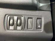 Renault Clio 90PK TCe Intens | Camera | Parkeersensoren | Lichmetalen Velgen | Climate Control | Cruise Control | Licht & Regensenor | Armsteun | Full LED | Keyless Entry |