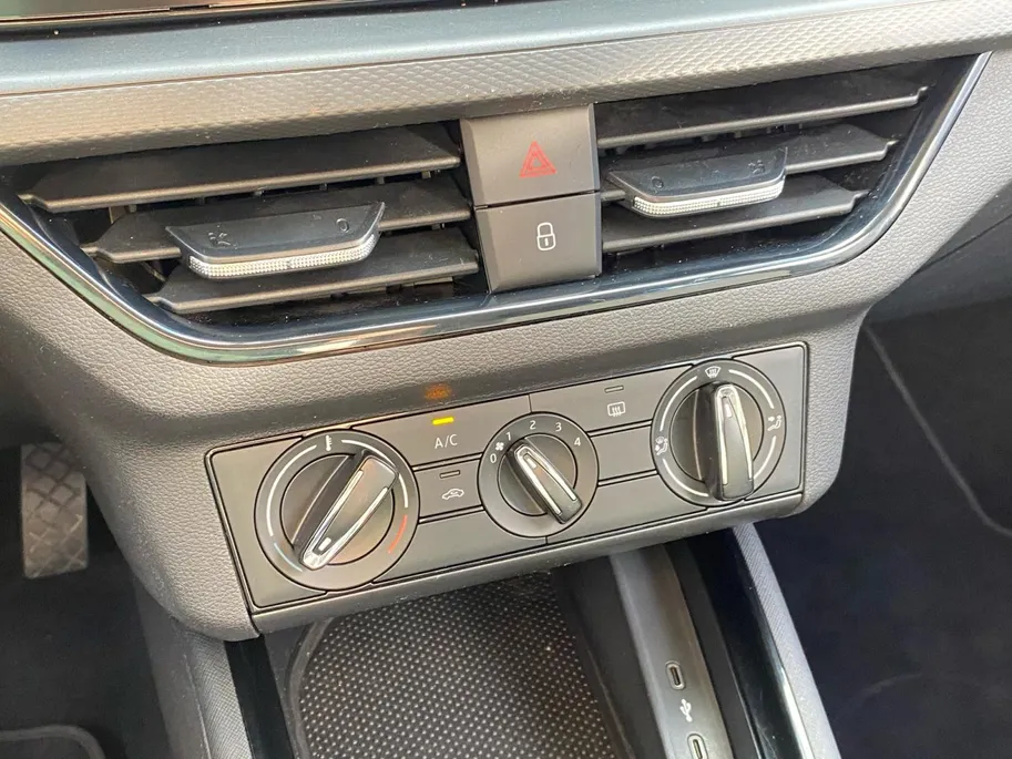 Škoda Kamiq 1.0 TSi Active CarPlay | Park.sens. | Cruise adaptief | lm velgen | LED | etc.