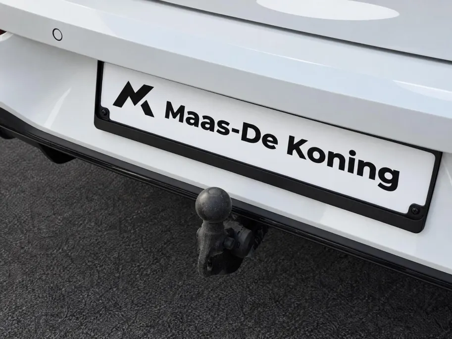 Volkswagen Golf 1.5 272pk DSG eHybrid GTE · Panoramadak · Leder · Trekhaak · Stoelventilatie · Camera · Elek. Voorstoel · Garantie t/m 21-09-2030 of 100.000km