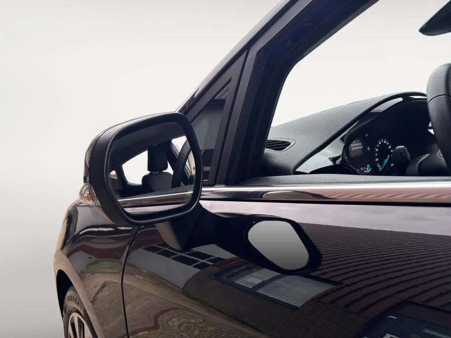 Ford Fiesta 1.0 EcoBoost Hybrid Titanium | Winter Pack | Keyless | Apple Carplay / Android auto