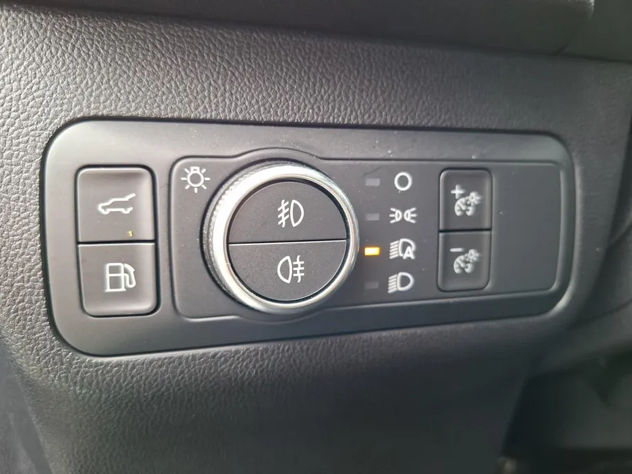 Ford Kuga 2.5 PHEV Active X | Technologypack | 360Camera | Adaptive Cruisecontrol | Dodehoekdetectie | El. Achterklep | B&O Audio | Head-up Display | Matrix Ledkoplampen | Dealer onderhouden! |