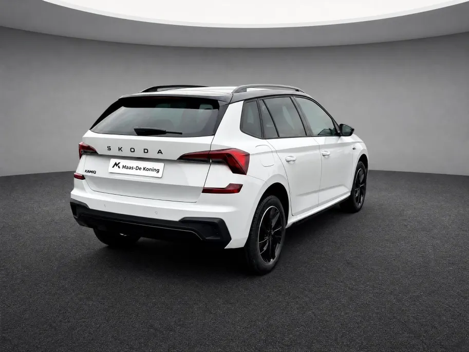 Škoda Kamiq Monte Carlo 1.0 TSI 85kW/115PK SUV 6 versn. handgeschakeld | Metallic Lak | Winter pakket | 17'' Lichtmetalen Velgen | DEMO Deal!