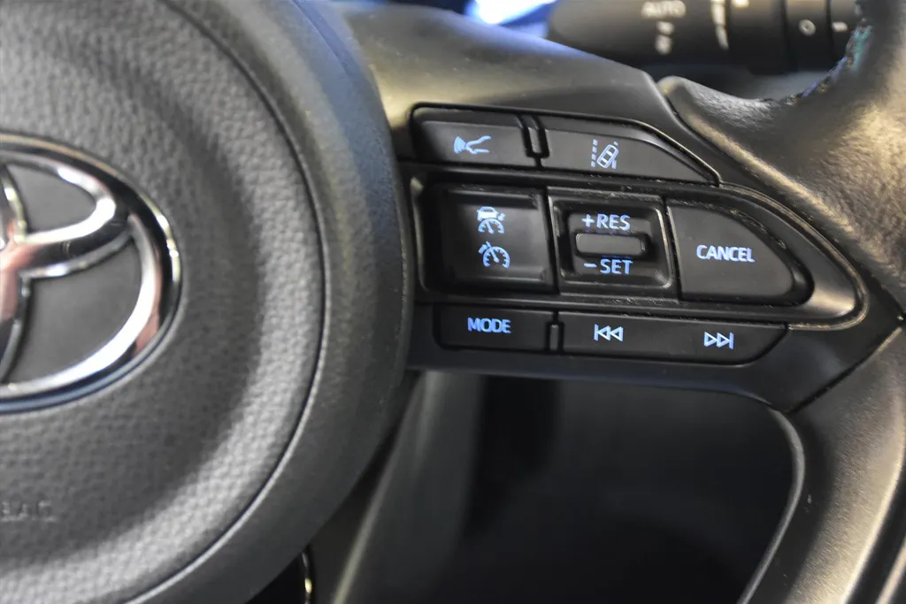 Toyota Yaris Cross 1.5 VVT-I Hybrid 116pk CVT Adventure JBL Stoel/Stuurverwarming