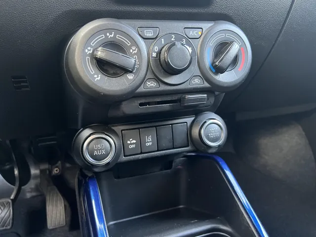 Suzuki Ignis 1.2 Smart Hybrid Select | Apple Carplay & Android Auto | Airco | Verwarmde Voorstoelen | Navigatie