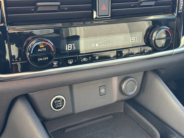 Nissan QASHQAI 1.3 MHEV Xtronic N-Connecta Design Automaat