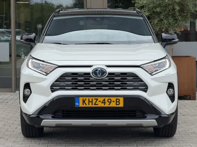 Toyota RAV4 2.5 Hybrid Bi-Tone | Stoel & stuurverwarming | Keyless