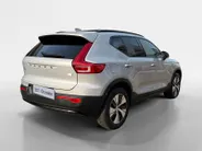Volvo XC40 1.5 T4 Plug-in hybrid Ultimate Bright | Elektrischer achterklep | Pano dak | Harmon/Kardon | Achteruitrijcamera | Elektrsich verstelbare bestuurderstoel met geheugen |