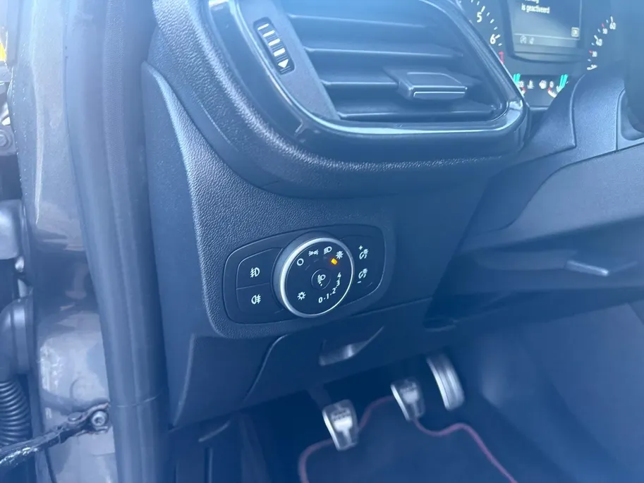 Ford Fiesta 1.0 EcoBoost ST-Line | Winterpack | Stoelverwarming | Navi