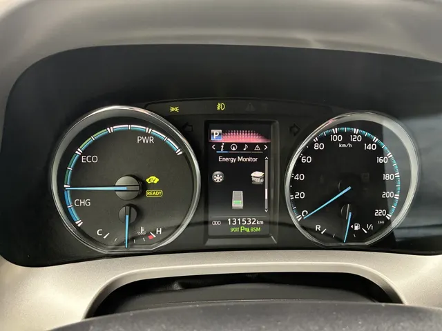 Toyota RAV4 2.5 Hybrid AWD Style