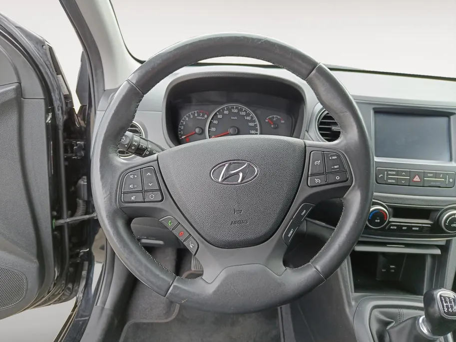 Hyundai i10 1.0i i-Premium | Apple Carplay/Android Auto | Voorstoelen verwarmd | Climate control