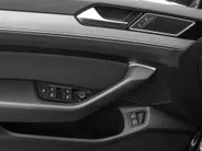 Volkswagen Passat 1.4 TSI 218pk DSG PHEV GTE Business · Camera · Wegklapbare Trekhaak · Apple/Android Car Play · P-Sensoren · 17'' Inch ·