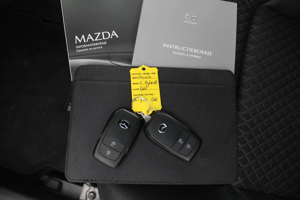 Mazda 2 Hybrid 1.5 Agile | Comfort pakket | Airco | 15' LM | Apple carplay / Android auto |