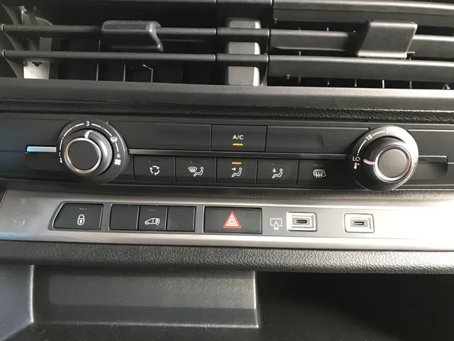 Citroën ë-Jumpy L2 136 75 kWh | Surround NAV | 3 zitpl