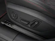 Audi A5 Avant 2.0 367pk S-tronic e-hybrid quattro S edition · 360 Camera · Wegklapbare Trekhaak · Bang & Olufsen Audio · Bijrijder Display · Zwart Optiek · 19'' Inch · Garantie t/m 26-07-2030 of 100.000