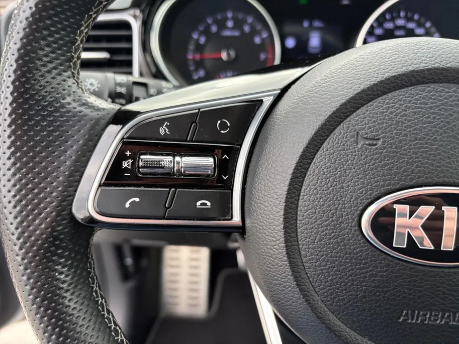 Kia Ceed Sportswagon 1.0 T-GDi GT-Line Business Edition | *1E EIGENAAR | FABRIEKSGARANTIE | APPLE CARPLAY/ ANDROID AUTO | JBL SOUND | STOF/LEDER | NAVI | CAMERA | LMV | ETC…