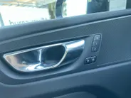 Volvo XC60 2.0 T6 Plug-in hybrid AWD Inscription | Panodak |
