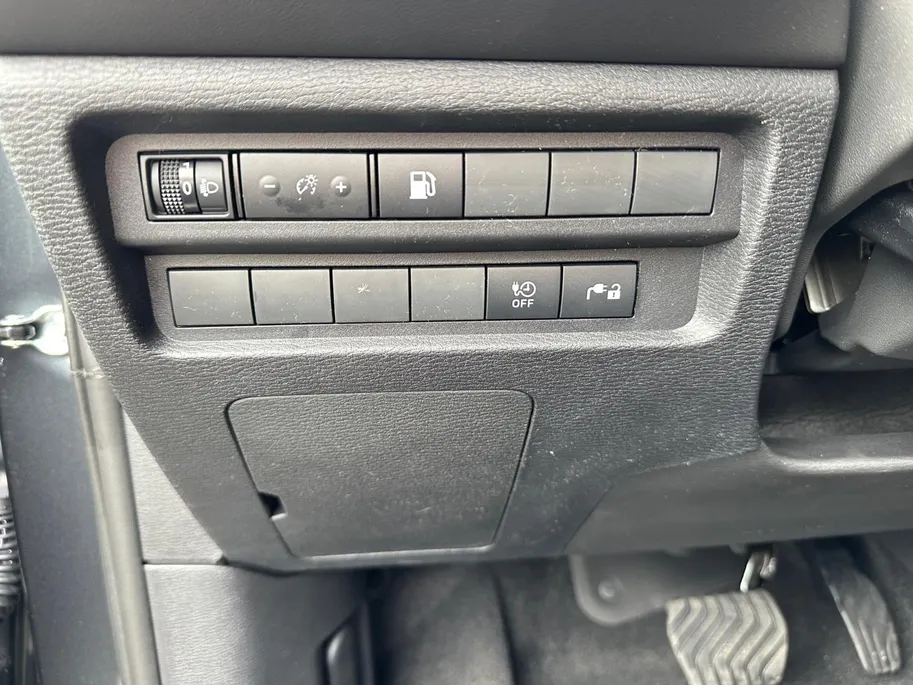 Mitsubishi Outlander 2.4 PHEV First Edition | 6000 EURO KORTING | NU DIRECT LEVEBAAR | 8 JAAR GARANTIE |