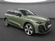 Audi Q5 e-hybrid quattro S edition 299 PK · B&O Premium 3D · Adaptieve luchtvering · Tech plus · Glazen panoramadak