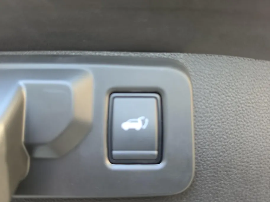 Mitsubishi Grandis 1.8 HEV Instyle | BTW auto | Full option | Panorama dak | Elektrische achterklep | Harman Kardon Audiosysteem
