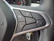Renault Clio 1.6 E-Tech Full Hybrid 145 evolution AUTOMAAT | Navigatie | Sensoren | Airco | Cruise | Rijstrooksensor met correctie | DAB | Apple Carplay/Android Auto