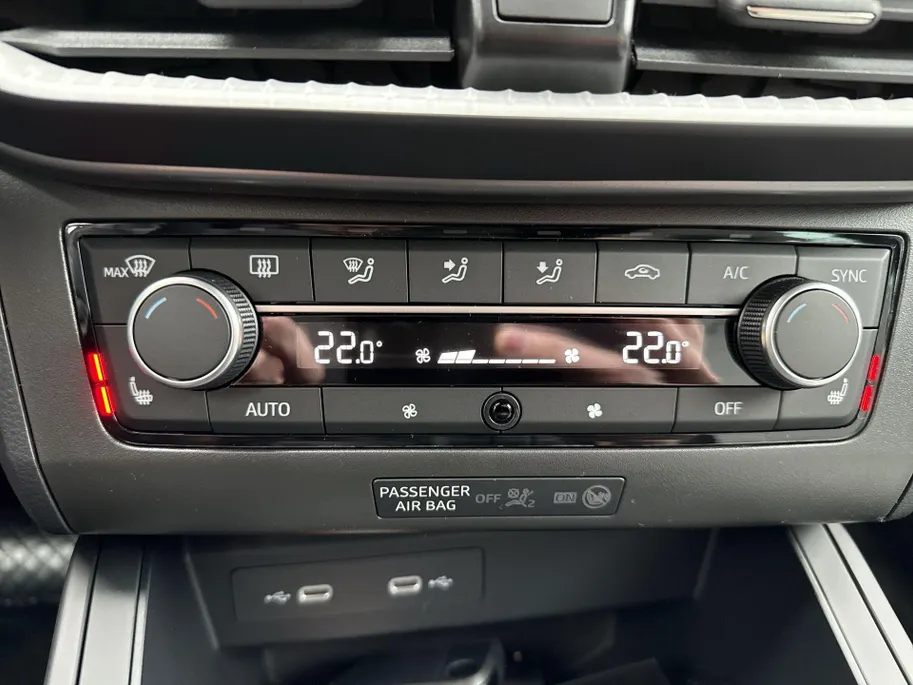 SEAT Arona FR Business Connect 1.0 EcoTSI 85 kW / 115 PK SUV 18 Inch | Trekhaak | Apple Carplay | Privatelease 497,-