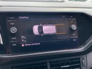 Volkswagen T-Cross 1.0 TSI Life NL Auto | 12-2019 | trekhaak | navigatie | Android-Auto | Apple CarPlay | etc.