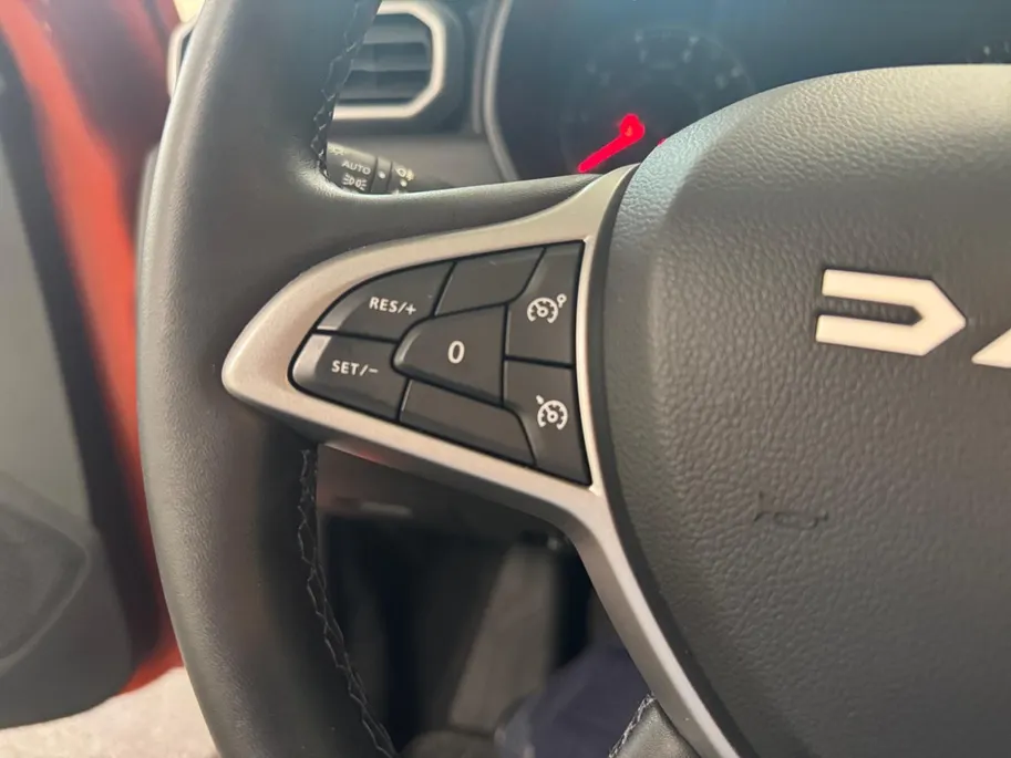 Dacia Duster 1.3 TCe 150 4x4 Journey Uniek | 4x4 | Navigatie | Camera | CarPlay/Android Auto | Climate Control | Keyless | Trekgewicht 1.500 kg