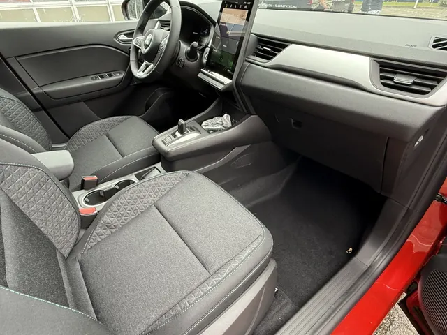 Mitsubishi Grandis 1.8 HEV Intense