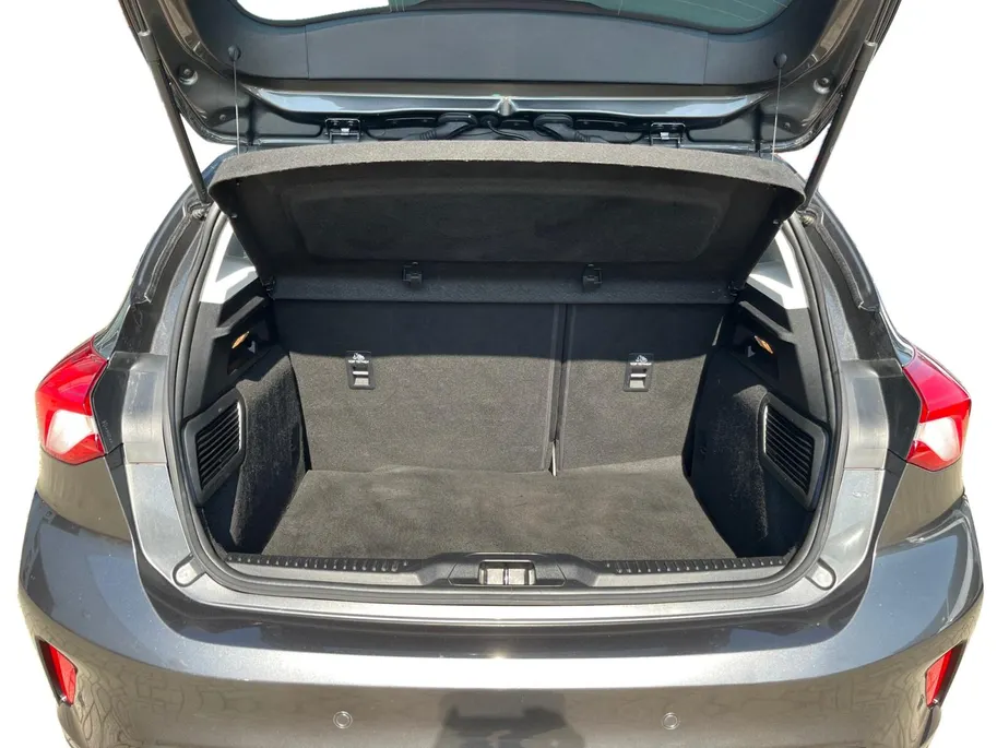 Ford Focus 1.0 EcoBoost Titanium |Winterpack| Apple Carplay/Android Auto| camera| 12 maanden Bovag garantie|