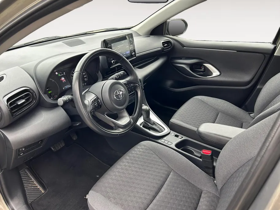 Toyota Yaris 1.5 Hybrid Dynamic | Automaat | Climate control | Navi | PDC