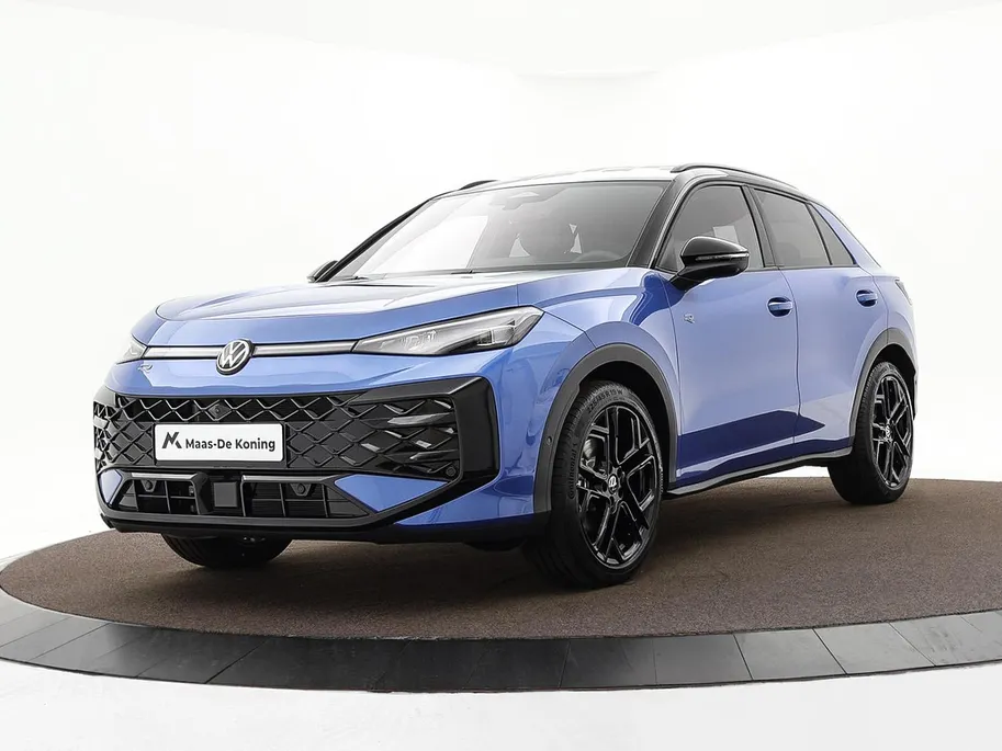 Volkswagen T-Roc R-Line First Edition 1.5 eTSI 150 PK 6 versn. DSG · Assistance Pakket · Multimedia Pakket · Park & Comfort Pakket · Voorraad OUTLET · Prijs is inclusief inruilpremie ·