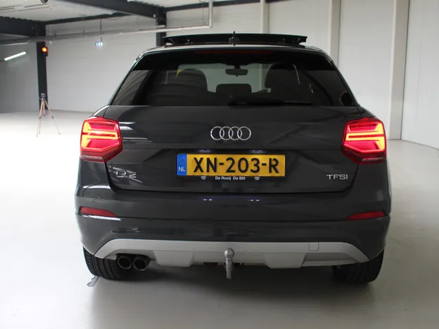 Audi Q2 1.4 TFSI CoD 150PK S-Tronic S-Line Panoramadak | Navigatie | Trekhaak | Led Plus | Stoelverwarming | Dealeronderhouden