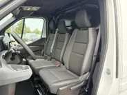 Renault Master E-Tech T35 L2H2 Advance Long Range 87 kWh Automaat | NIEUWE AUTO - DIRECT LEVERBAAR! | Camera | Climate Control | Cruise Control | Apple CarPlay/Android Auto | Full LED | Licht & Regen Sensor | Parkeersensoren |