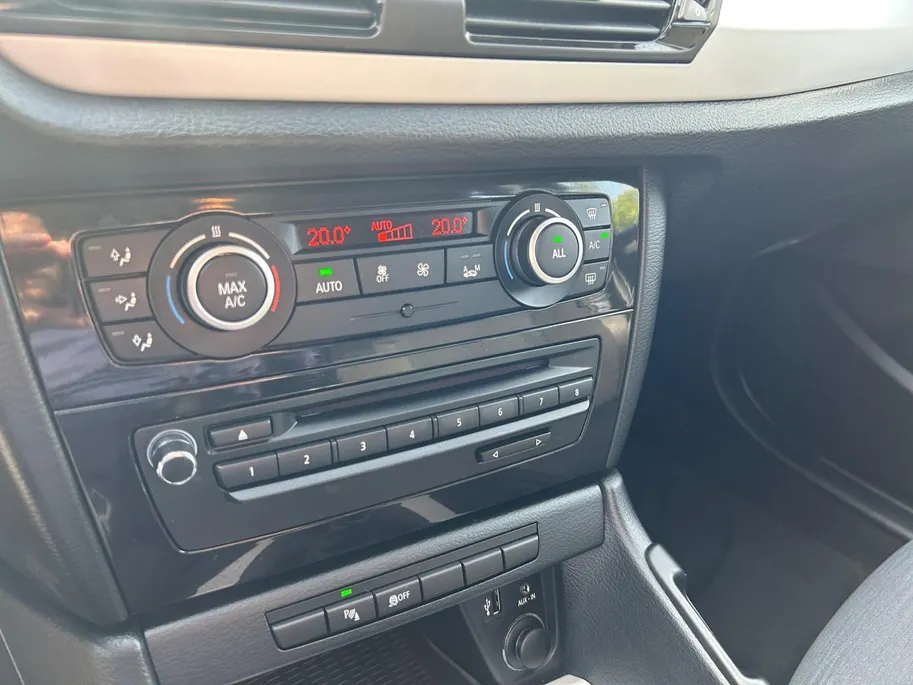 BMW X1 sDrive18i | Navi | Climate control | PDC