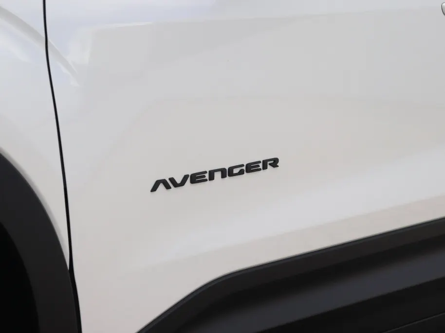 Jeep Avenger 1.2T 136 PK 4xe Overland | Infotainment | Winter | Convenience VERKOCHT