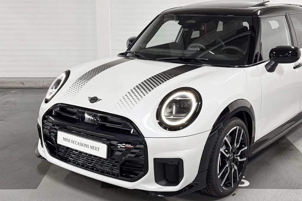 MINI Cooper 5-deurs Cooper S John Cooper Works