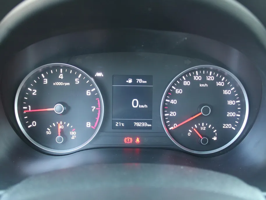 Kia Rio 1.0 TGDI ExecutiveLine | Trekhaak | Stuur-/stoelverwarming | Camera | Skai leer | 17' LM | Carplay | All seasons | Clima | Navi | Cruise |