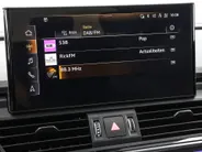 Audi Q5 50 TFSIe 299pk S-tronic S edition · Camera · Wegklapbare Trekhaak · Apple/Android Car Play · Navigatie · 20'' Inch ·