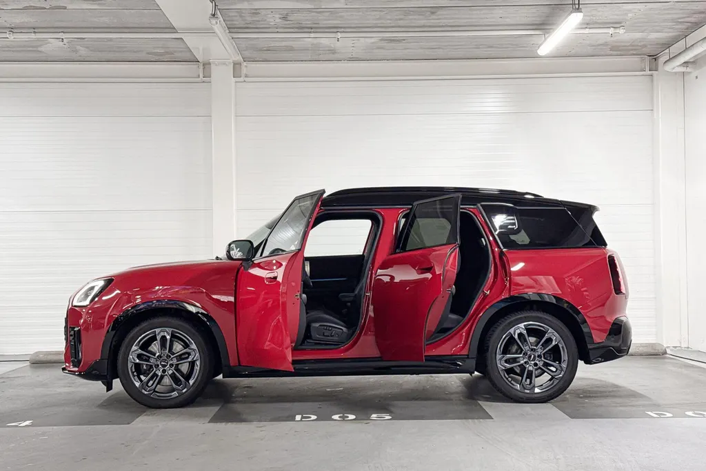 MINI Countryman S ALL4 John Cooper Works