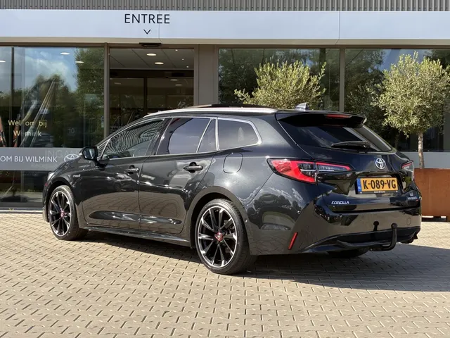 Toyota Corolla Touring Sports 2.0 Hybrid GR-Sport | Panoramadak | JBL | Trekhaak