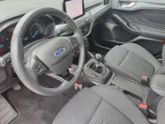 Ford Focus Wagon 1.0 EcoBoost Active Business | Navi | PDC | Cruise | Trekhaak | ECC | Stoel, Stuur, Voorruit verwarming