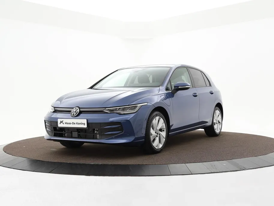 Volkswagen Golf Life Edition 1.5 eHybrid 204 PK 6 versn. DSG · Achteruitrijcamera · Draadloze telefoonlader · Comfort pakket ·
