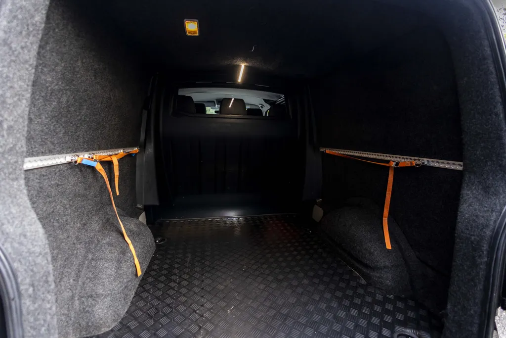 Volkswagen Transporter 2.0 TDI L2H1 DC 4Motion Highline EX.BTW