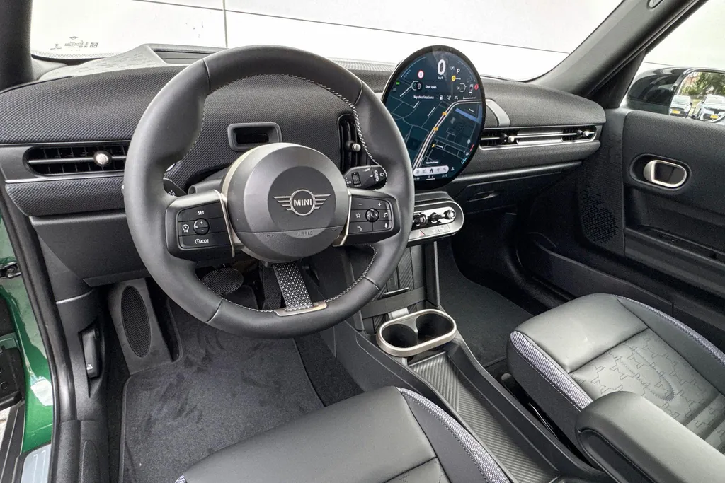 MINI Cooper 5-deurs 1.5 Cooper C Classic S