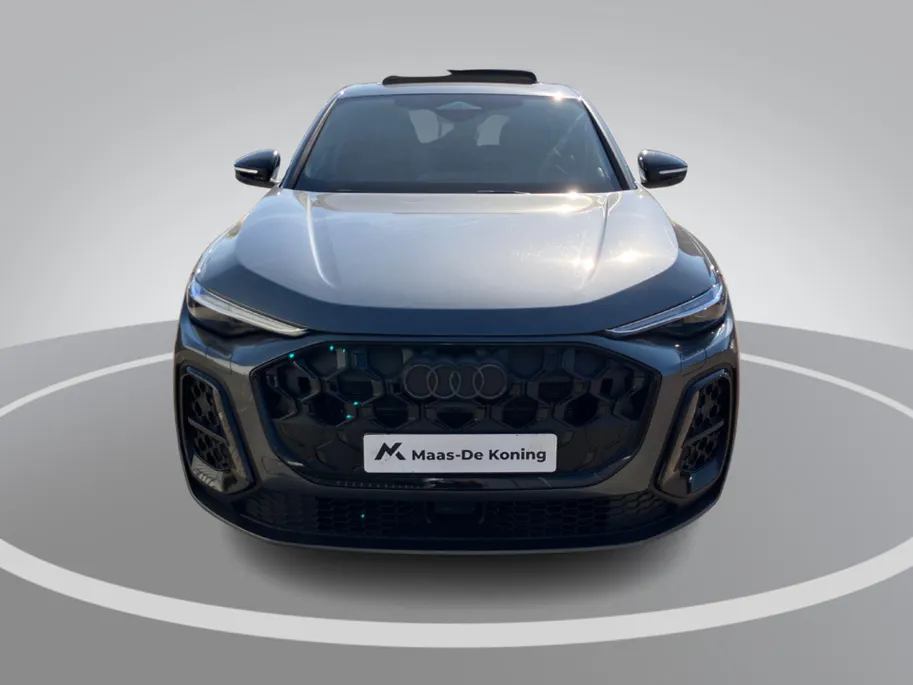 Audi Q5 Sportback 2.0TFSIe-hybrid 220kW/299PK S Line quattro · Panoramadak · 360°Camera + Parkeersensoren · Apple/Android Car Play · Garantie t/m 25-09-2029 of 80000km.