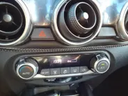 Nissan Juke 1.0 DIG-T N-Connecta Apple Carplay/Android Auto , climate , cruise , camera , zwarte velgen , parkeersensor , tel , usb .